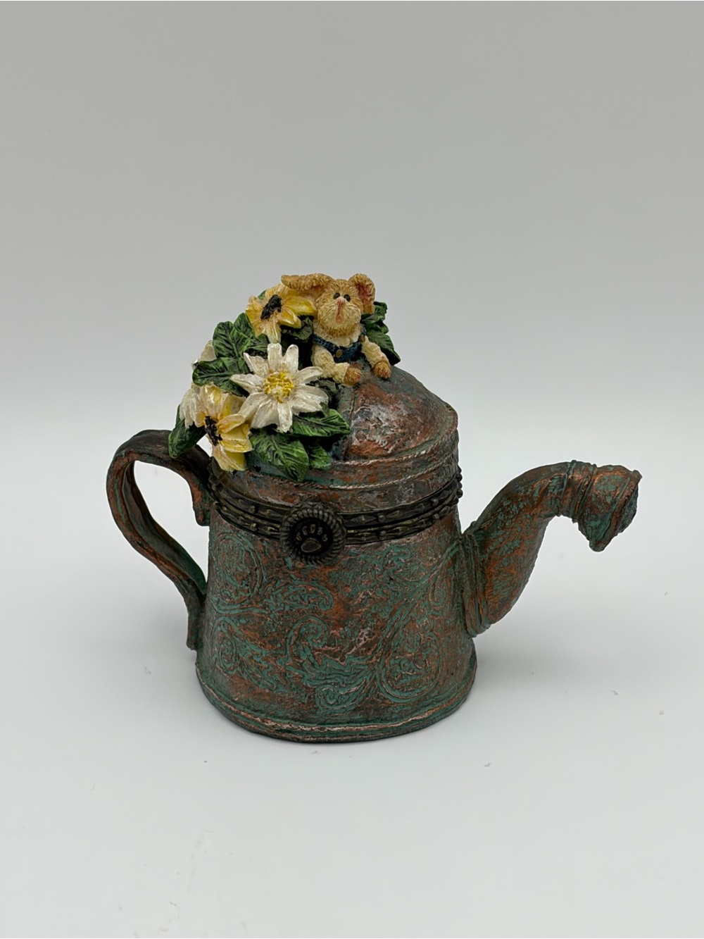 Boyds Trinket Box, “Tillie’s Watering Can w/Sunny McNibble”, 2E/2023, Dated 2005